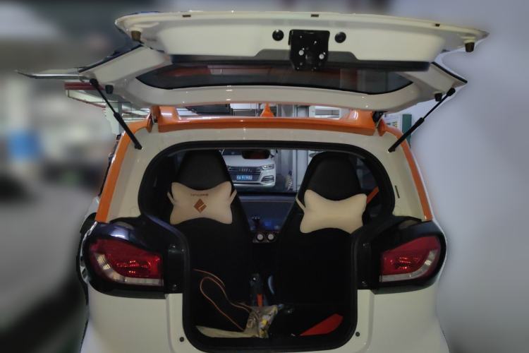 Used Baojun E100 2019 250KM Smart Drive Edition Trunk