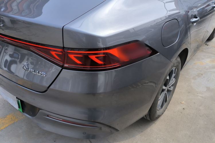 Used BYD Qin PLUS 2024 HONOR Edition DM-i 55KM Leading Model
