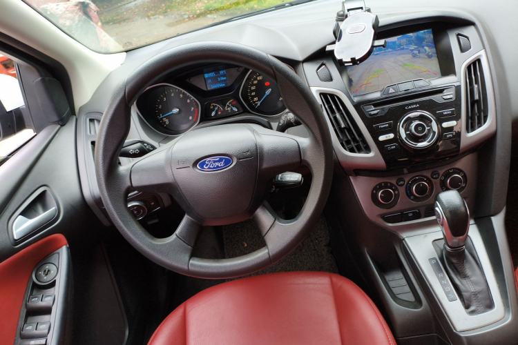 Used Ford Focus 2012 Hatchback 1.6L Automatic Comfort Model
