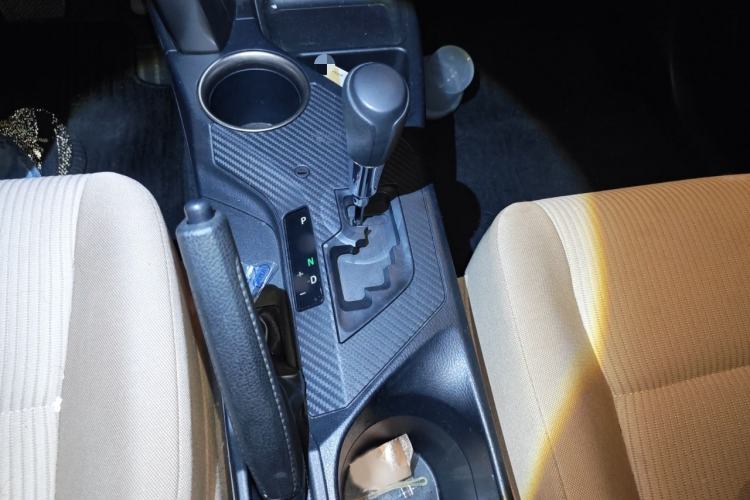 Used Toyota RAV4 2013 2.0L CVT Two-Wheel Drive Urban Edition
