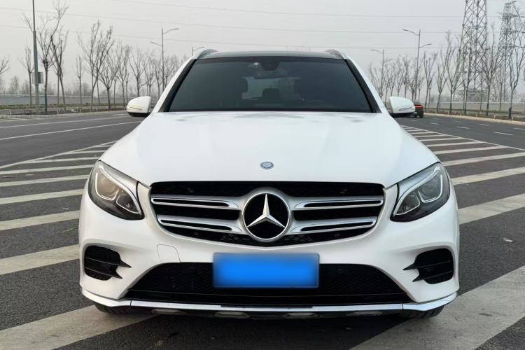 Used Mercedes-Benz GLC 2017 GLC 260 4MATIC Luxury Model