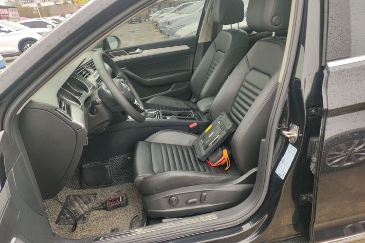 Used Volkswagen Magotan 2019 330TSI DSG Leading Edition China V Standard
