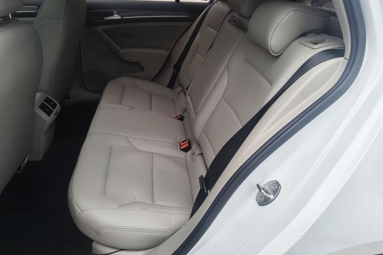 Used Volkswagen Golf 2015 1.6L Automatic Comfort Model