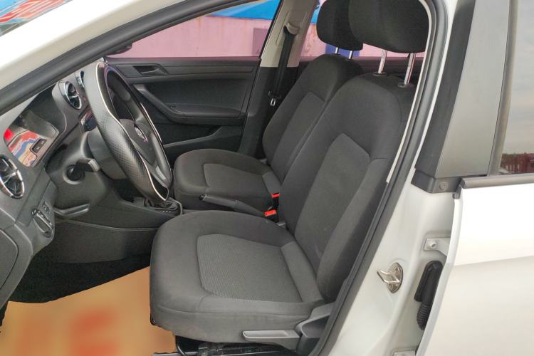 Used Volkswagen Jetta 2017 1.5L Automatic Fashion Model Left Front Seat