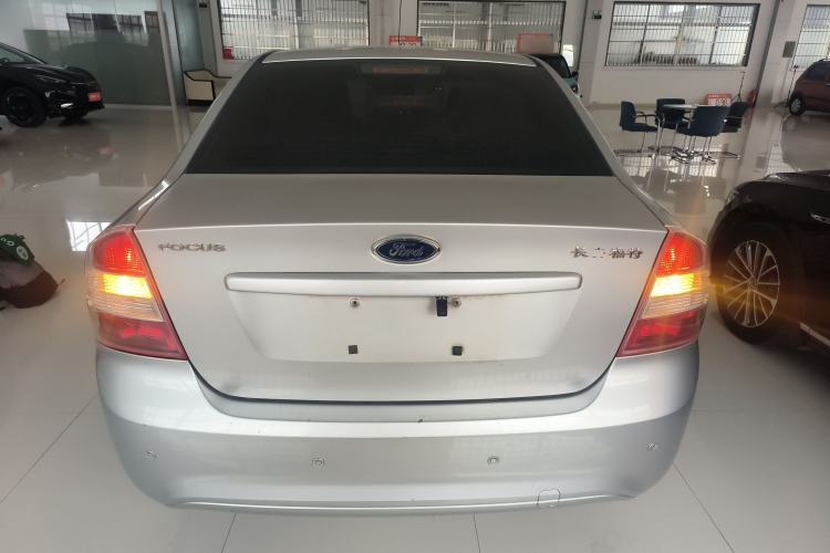 Used Ford Focus 2013 Sedan Classic 1.8L Manual Base Model Rear