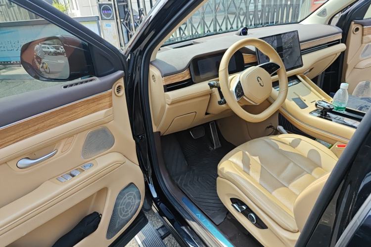 Used Hima AITO M7 2024 1.5T Intelligent Drive Rear-Drive Ultra Version 5 Seats Driver Seat