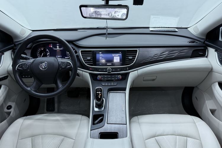 Used Buick LaCrosse 2022 Avenir Avia First Edition
