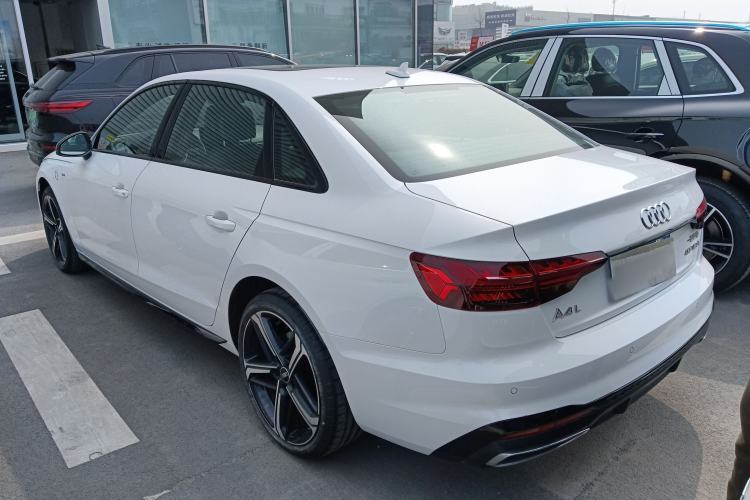 Used Audi A4L 2024 40 TFSI Luxury Dynamic Edition
