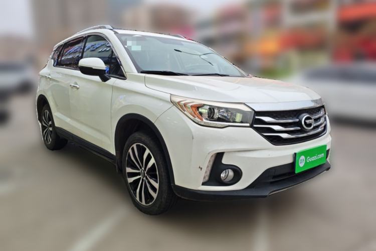 Used GAC Trumpchi GS4 2015 200T G-DCT Luxury Edition Front Right 45 Deg