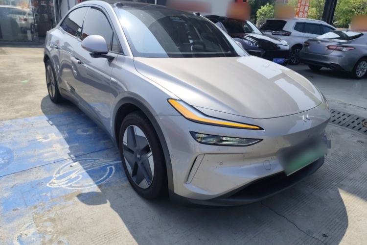 Used ONVO L60 2024 60 kWh Rear-Drive Version