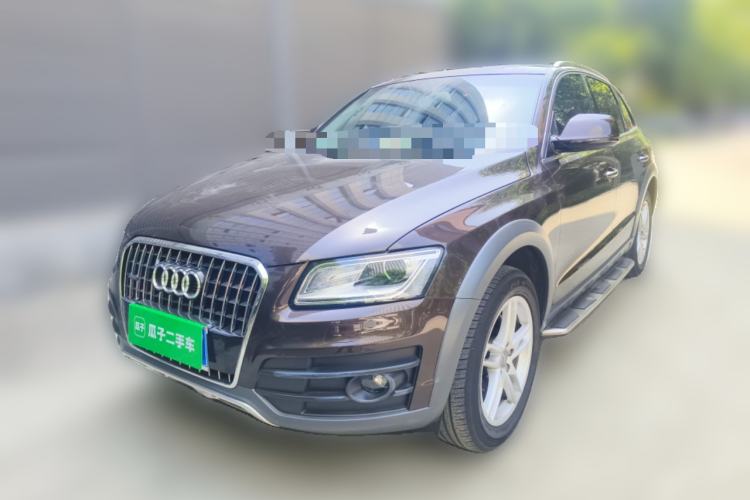 Used Audi Q5 2018 Collector's Edition 40 TFSI Technology Model