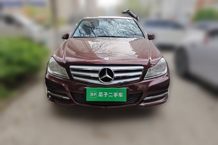 Used Mercedes-Benz C-Class 2011 C 180K Classic model Front
