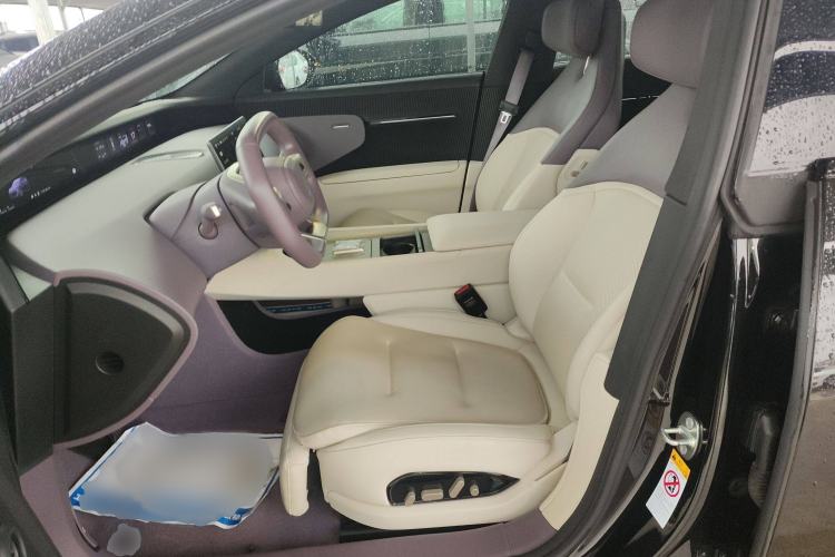 Used Avatr 12 2025 Ultra Extended-Range Edition