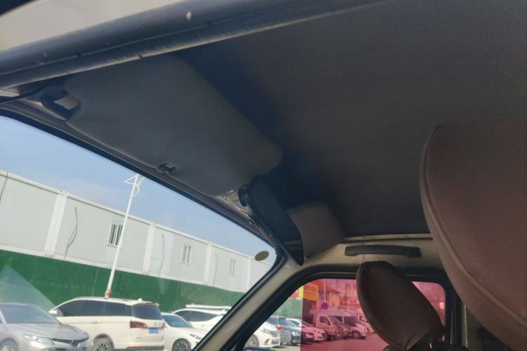 Used Wuling Rongguang 2019 1.5L Extended-Body Van Base Model with 2 Seats Headliner