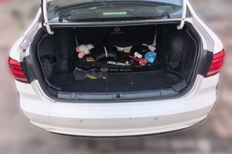 Used Volkswagen Lavida 2019 Lavida Start 1.5L Automatic Trendy Version China VI Standard Trunk