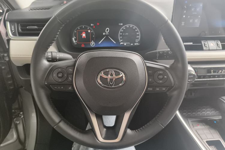 Used Toyota Wildlander 2023 2.0L CVT Four-Wheel Drive Luxury PLUS Edition Steering Wheel
