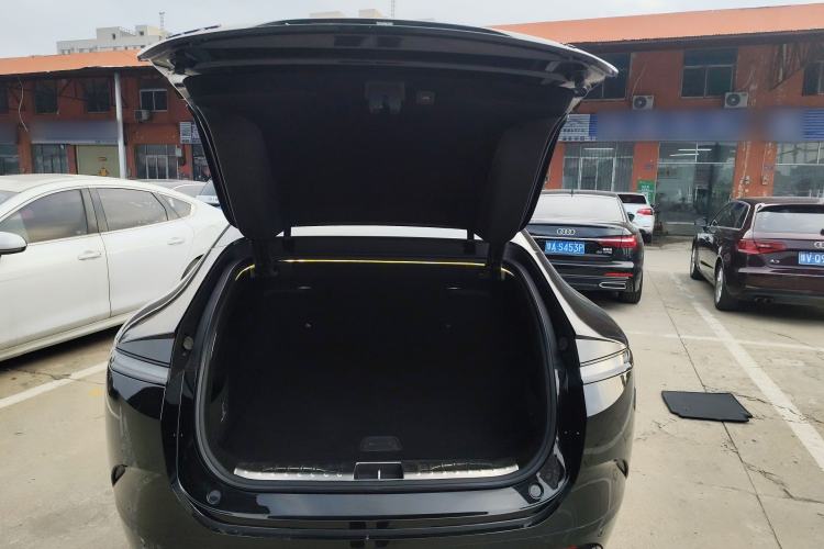 Used Avatr 12 2025 Max Extended-Range Edition
