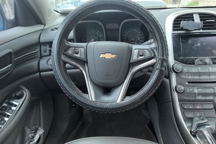 Used Chevrolet Malibu 2013 2.0L Automatic Luxury Edition Steering Wheel