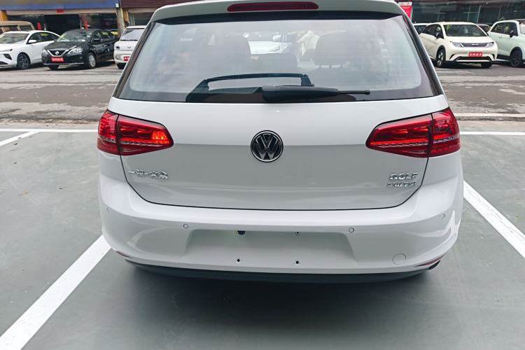 Used Volkswagen Golf 2016 1.6L Automatic Fashion Model Rear