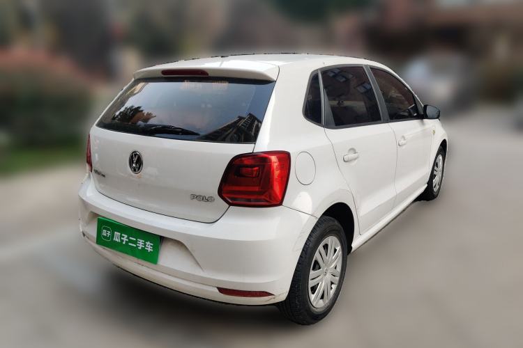 Used Volkswagen Polo 2016 1.4L Manual Fashion Model