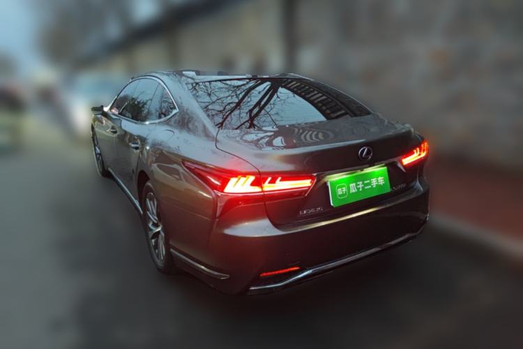 Used Lexus LS 2020 500h Excellence Edition China VI standard Rear Left 45 Deg
