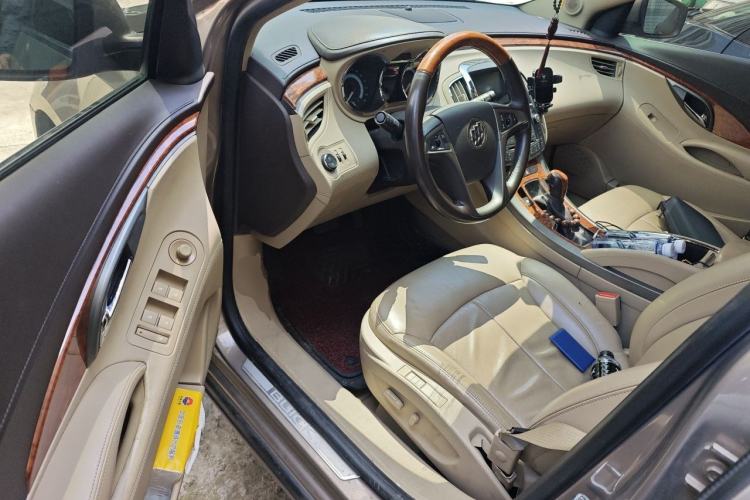 Used Buick LaCrosse 2012 2.4L SIDI Luxury Edition