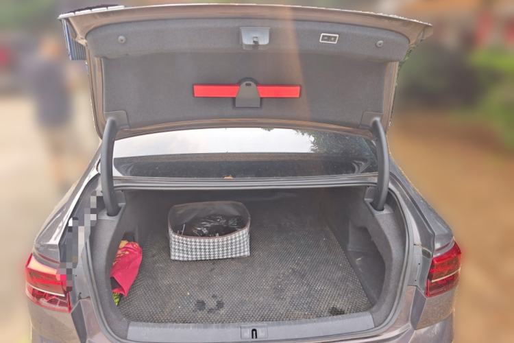 Used Volkswagen Phideon 2018 Revised Version 380TSI Two-Wheel Drive Business Edition