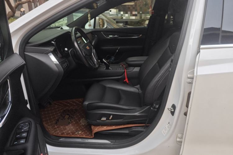 Used Cadillac XT5 2018 28E Four-Wheel Drive Tech Version