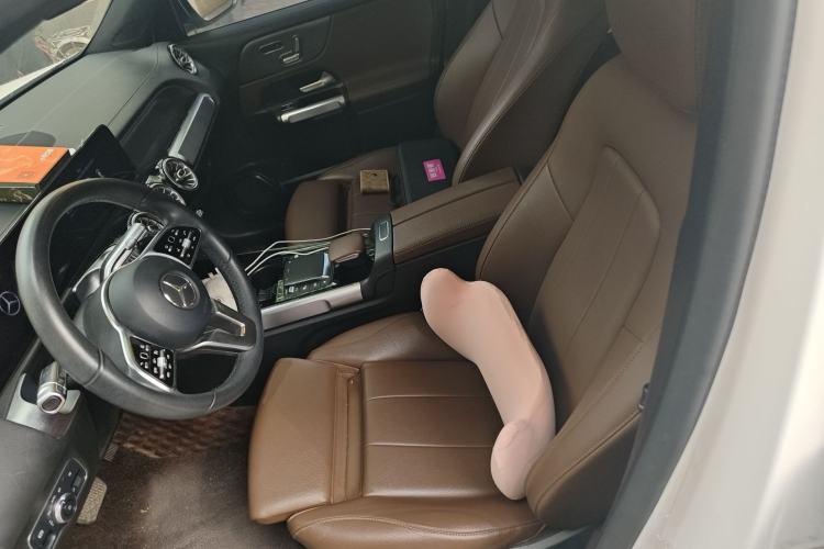 Used Mercedes-Benz GLB 2021 GLB 200 Fashion Model Left Front Seat