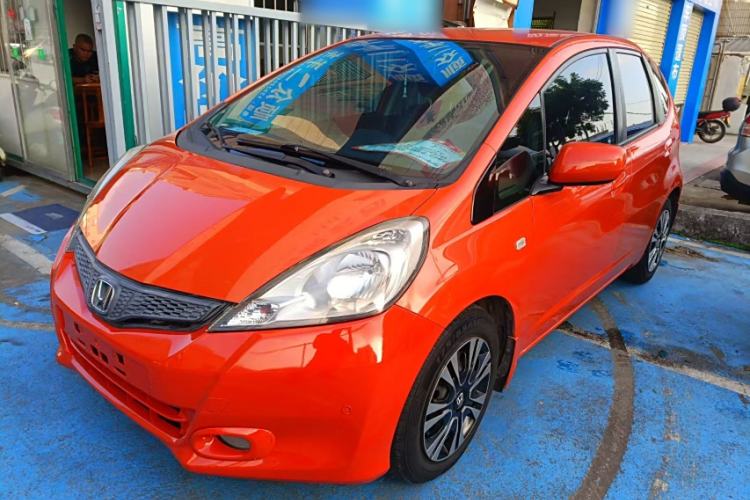 Used Honda Fit 2011 1.3L automatic comfort version
