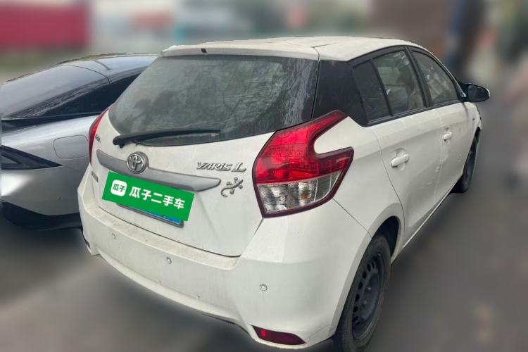 Used Toyota YARiS L Zhi Xuan 2015 1.5E Automatic Charm Edition