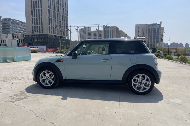 Used MINI 2011 1.6L COOPER Fun
