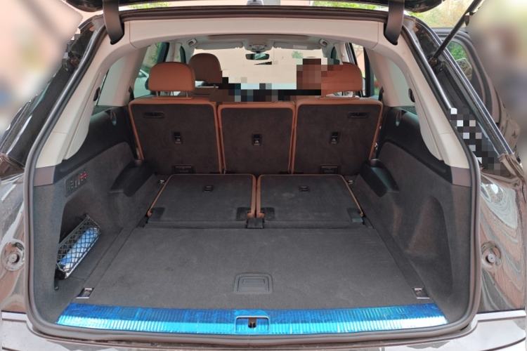 Used Audi Q7 2022 45 TFSI quattro S line Luxury Edition Trunk