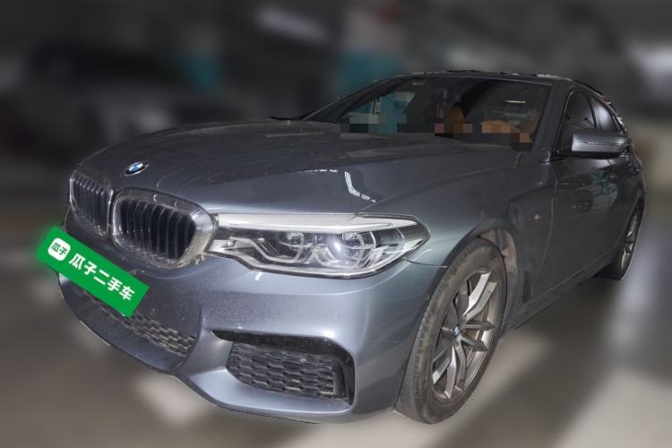 Used BMW 5 Series 2020 525i M Sport Package Guazi used car, China used car export, Used car for sale, Used BMW cars, Cheapest cars for sale