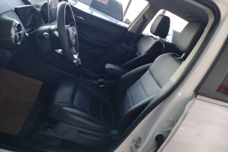 Used BYD Yuan New Energy 2019 EV535 Smart Connect Trendsetting Model
