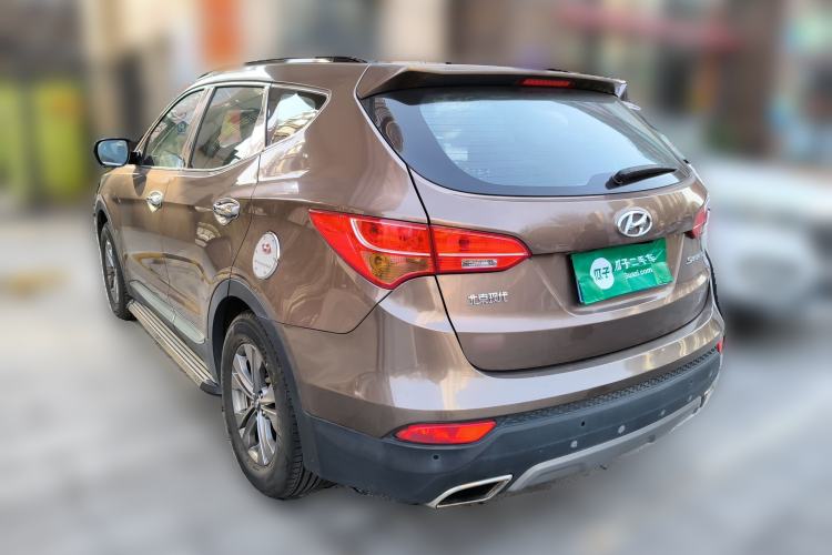 Used Hyundai Santa Fe 2013 2.4L Automatic Two-Wheel Drive Smart Version
