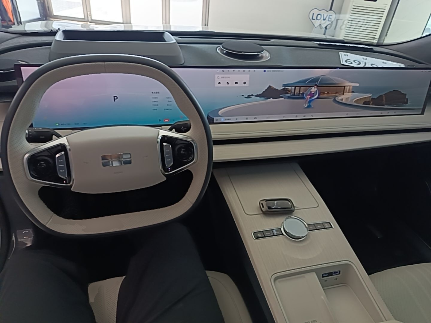 Geely Galaxy E8 2024 550 km Range Rear-Drive MAX — снимка 12