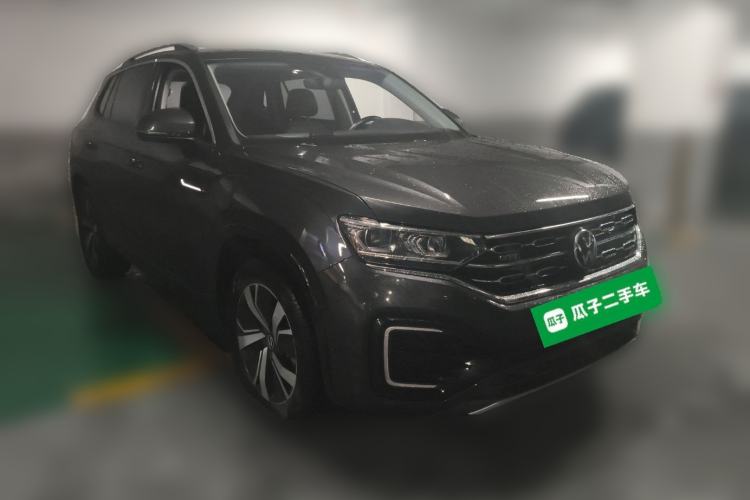 Used Volkswagen Tayron GTE Plug-in Hybrid 2020 1.4T Luxury Model Front Right 45 Deg