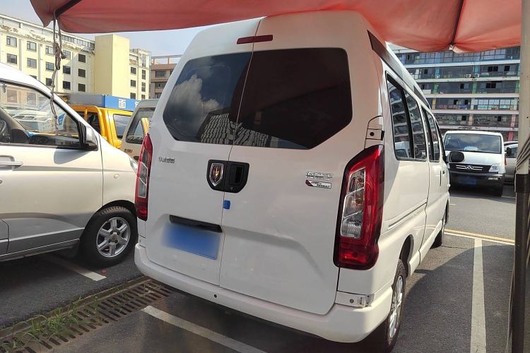 Used Jinbei Hiace King 2021 2.0L City Transport King Series Comfortable High-Roof 6-Seater 1TZS
