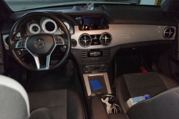 Used Mercedes-Benz GLK-Class 2015 GLK 260 4MATIC Dynamic Edition Ultimate Version
