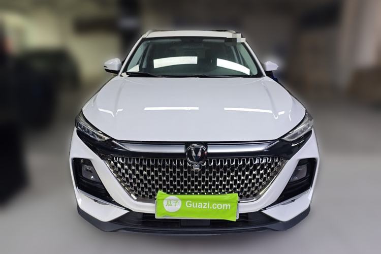 Used CHANGAN X7 PLUS 2024 1.5T Automatic Luxury 7-Seater Front