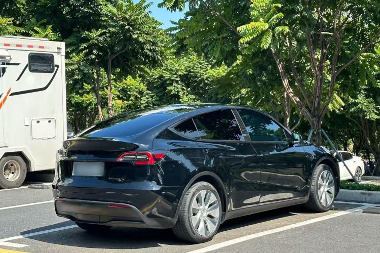 Used Tesla Model Y 2021 Standard Range Rear-Wheel Drive Version