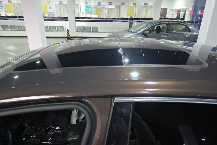 Used Volkswagen Phideon 2018 Revised Version 380TSI Two-Wheel Drive Business Edition