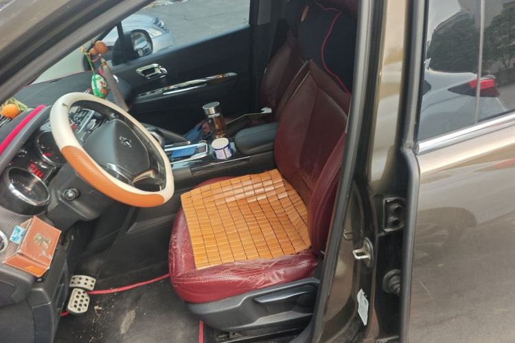 Used Peugeot 3008 2015 2.0L Automatic Classic Edition