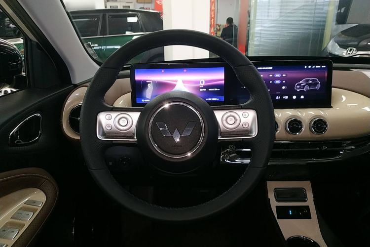 Used Wuling Bingo 2023 333 km Lingxi Connected+ Version
