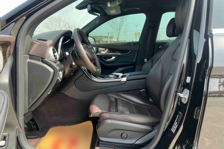 Used Mercedes-Benz GLC 2018 GLC 260 4MATIC Dynamic Edition Left Front Seat