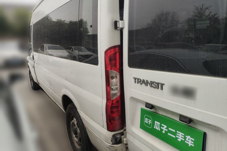 Used Ford Transit Custom 2016 2.4T Long-Wheelbase 6-Seater Mid-Roof Multi-Purpose Vehicle Rear Left 45 Deg