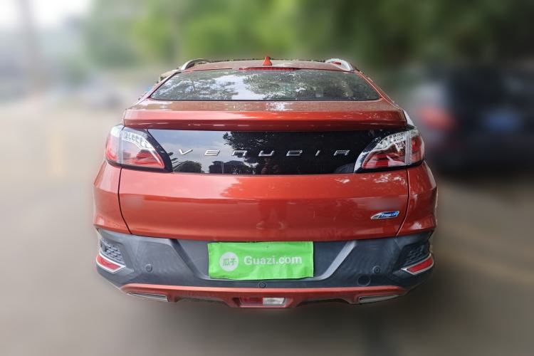 Used Venucia T90 2017 2.0L CVT Leading Edition