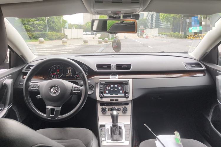 Used Volkswagen Magotan 2012 Travel Edition 2.0 TSI Comfort Version
