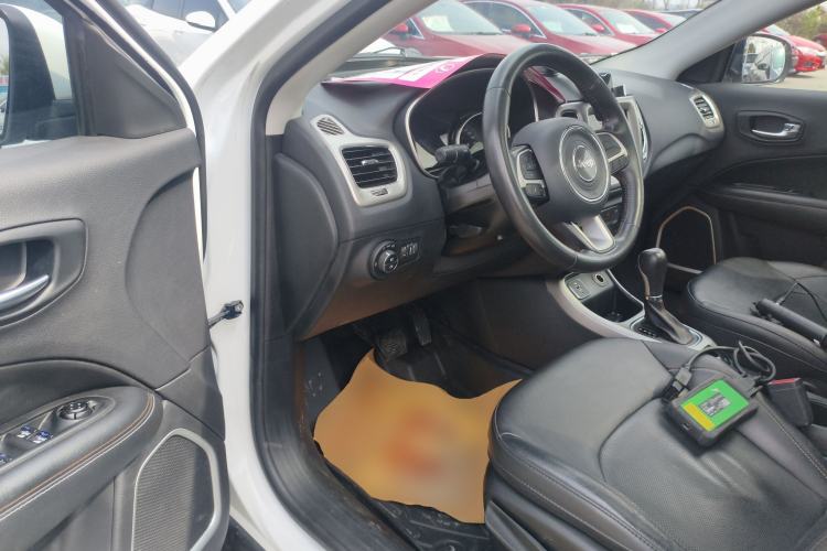 Used Jeep Compass 2017 200T Automatic Family Edition